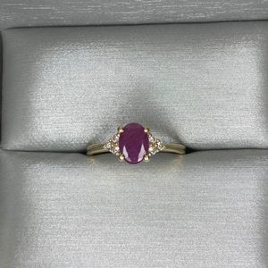 10K gold ring- Ruby & Diamonds